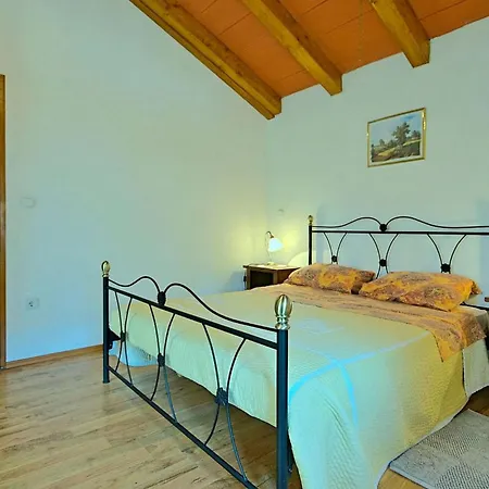 Casa Nadija